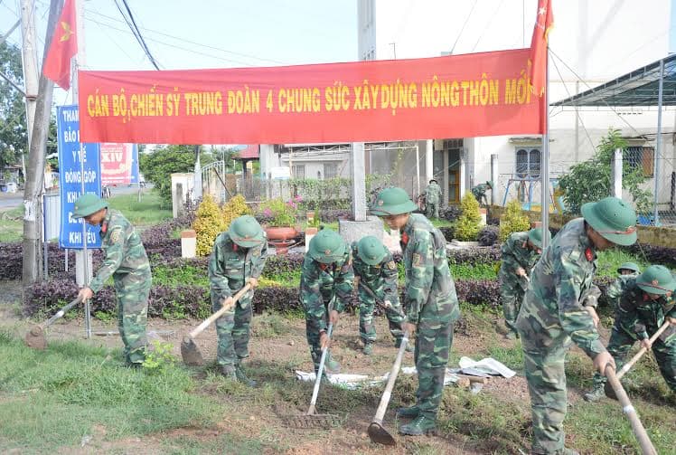 Sư đoàn 5 (Quân khu 7): Huy động hơn 1.000 cán bộ, chiến sĩ lao động giúp dân