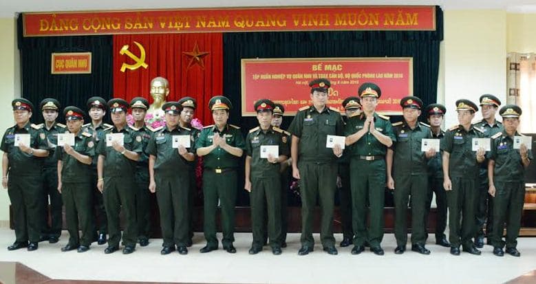 Bế mạc lớp tập huấn nghiệp vụ quân nhu cho cán bộ Quân đội Lào