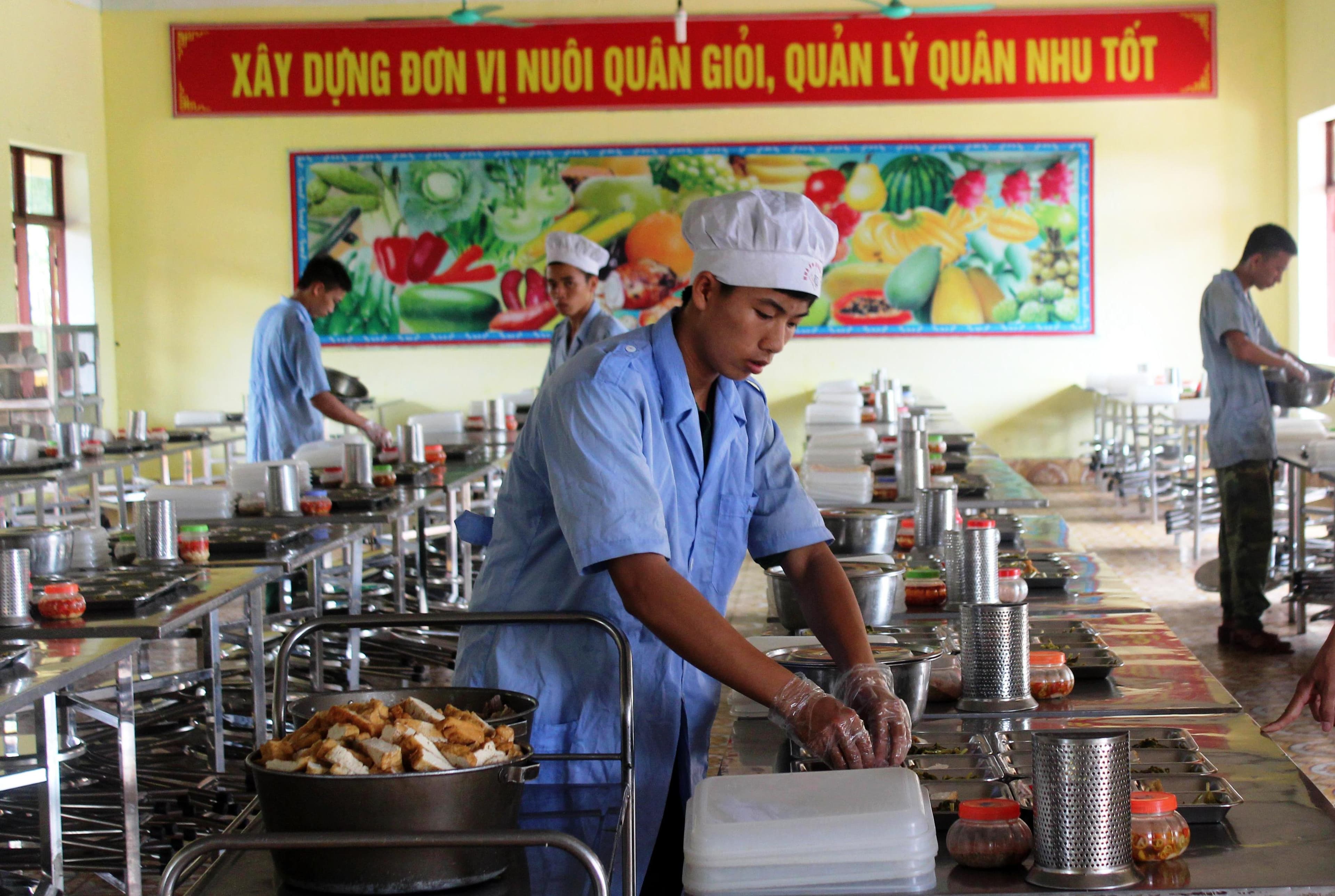 Bếp chính quy, bộ đội thêm khỏe