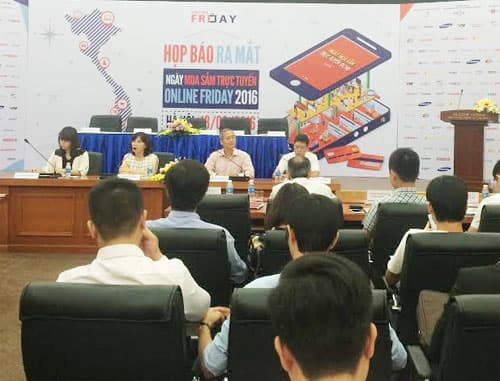 Nhiều chương trình hấp dẫn trong Ngày mua sắm trực tuyến 2016