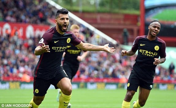 Aguero và Nolito lập cú đúp giúp Man City thắng đậm