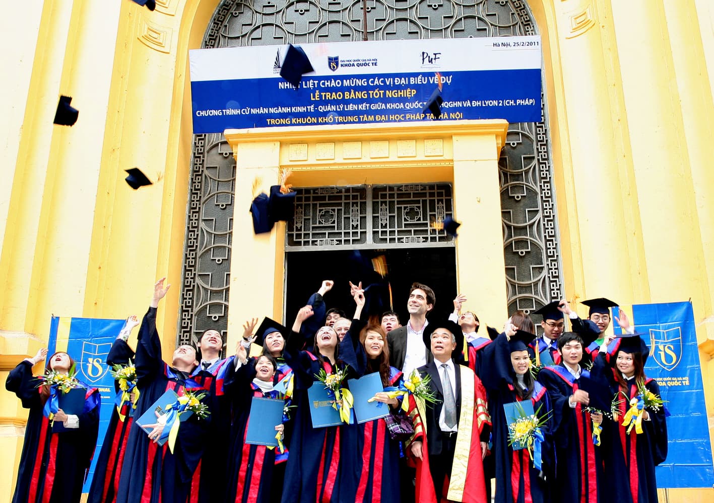 TRỌNG DỤNG HIỀN TÀI