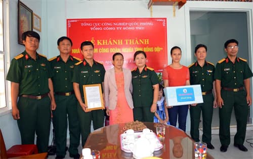 Trao tặng nhà tình nghĩa tại Đà Nẵng, Quảng Nam