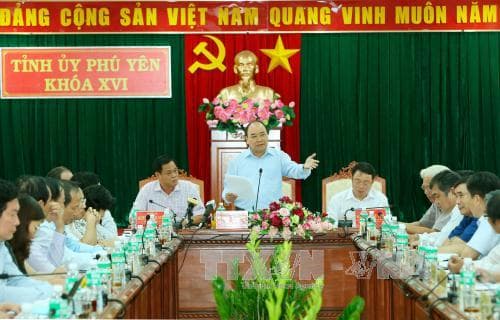 Thủ tướng Chính phủ Nguyễn Xuân Phúc: Phát triển du lịch thành ngành kinh tế mũi nhọn của Phú Yên