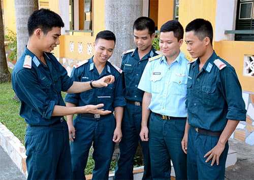 “Ảo thuật gia”