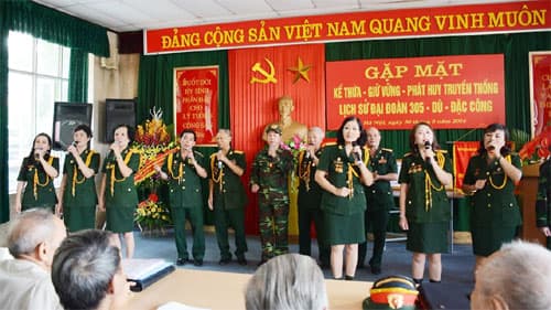 Tự hào truyền thống Sư đoàn 305