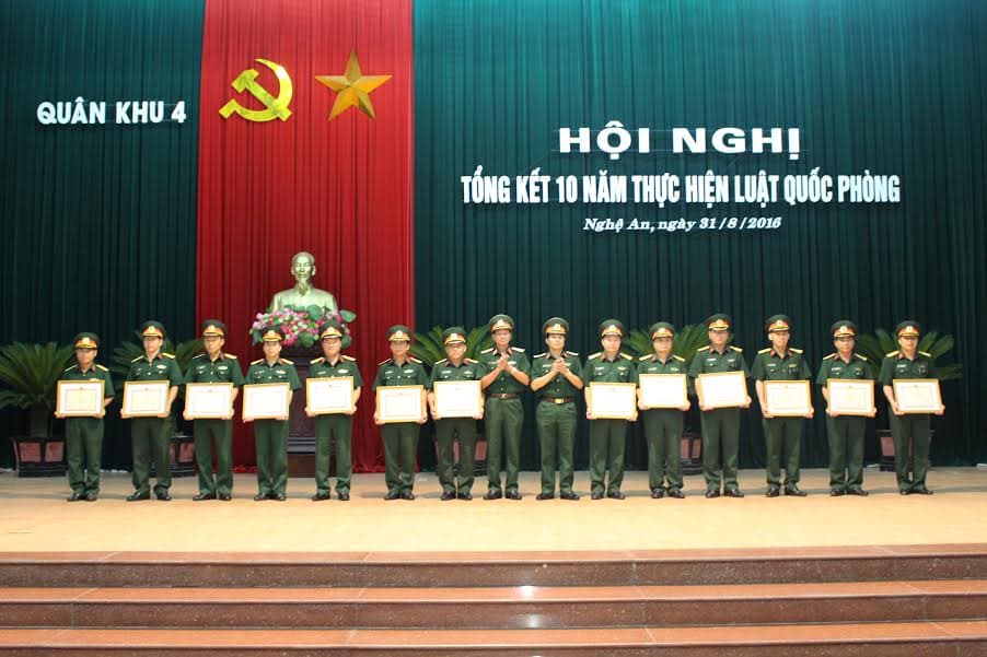 Quân khu 4 tổng kết 10 năm thực hiện Luật Quốc phòng