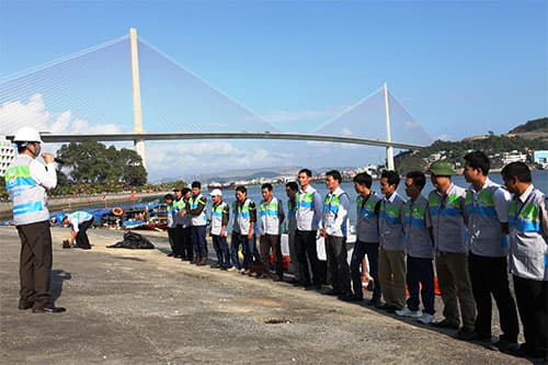 “Chiến sĩ” tiên phong trong lĩnh vực giải quyết sự cố tràn dầu