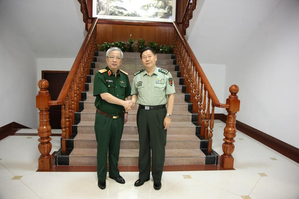 Tiếp tục đẩy mạnh hoạt động giao lưu quốc phòng biên giới Việt-Trung