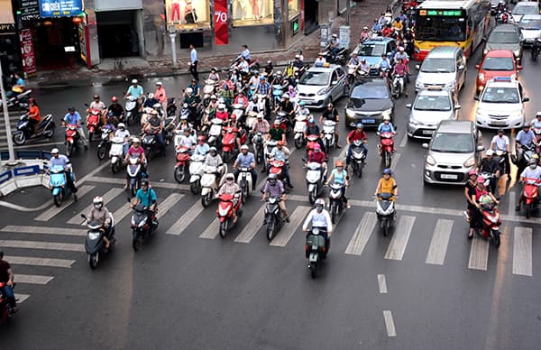Nâng cao ý thức của người dân khi điều khiển xe gắn máy