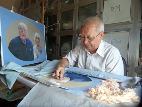 Nghệ nhân tài hoa giữ nghề tranh thêu Việt