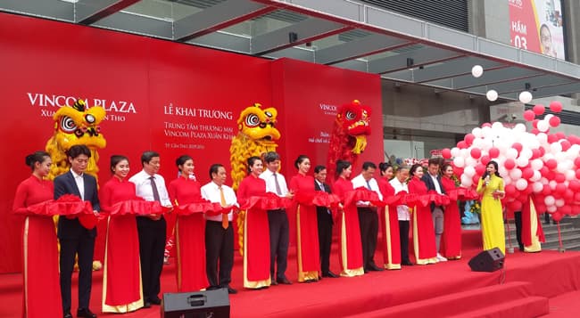 Khai trương Trung tâm thương mại tại tòa tháp cao nhất Cần Thơ