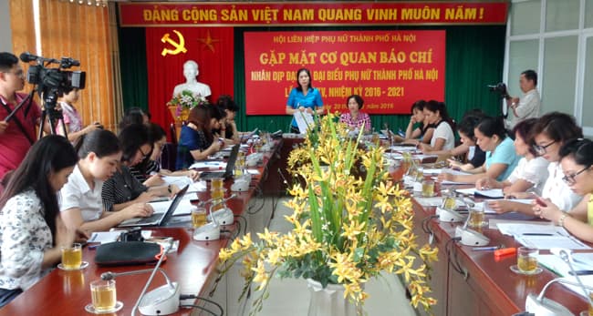 Gặp mặt cơ quan báo chí nhân dịp Đại hội đại biểu Phụ nữ thành phố Hà Nội lần thứ XV