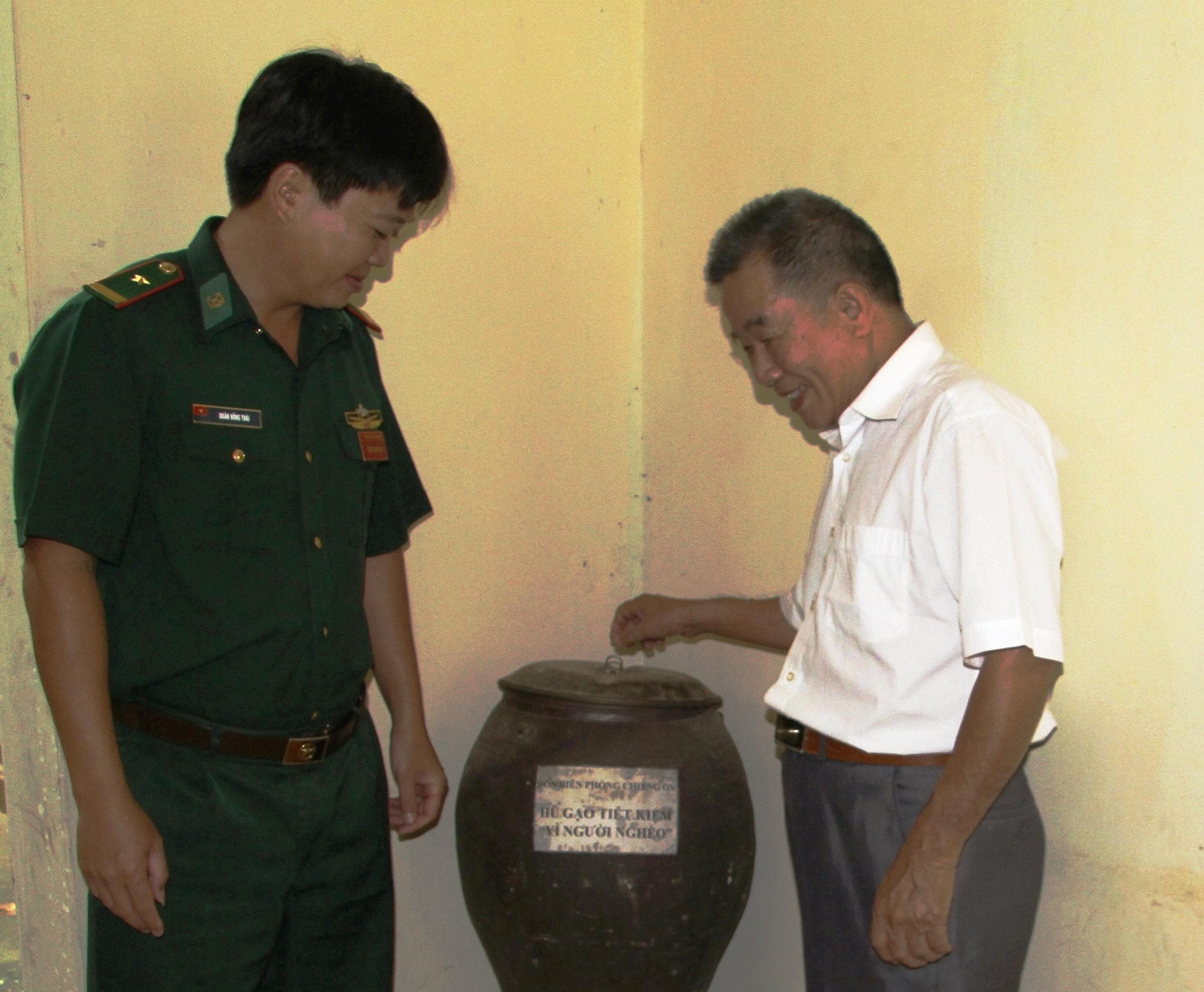"Ngân hàng" cặp dê giống xóa nghèo