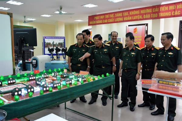 Tổng cục Hậu cần bế mạc hội thi sáng kiến, cải tiến mô hình, trang thiết bị huấn luyện