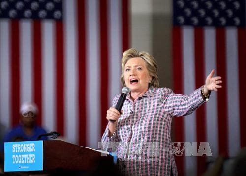 Bầu cử Mỹ 2016: Quỹ vận động tranh cử của bà Hillary Clinton đạt số tiền kỷ lục