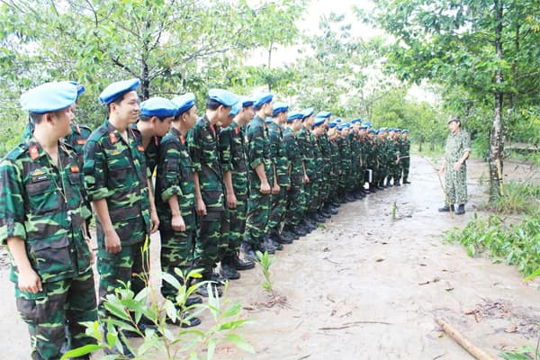 Bế giảng khóa huấn luyện dã ngoại Bệnh viện bệnh viện Dã chiến cấp 2