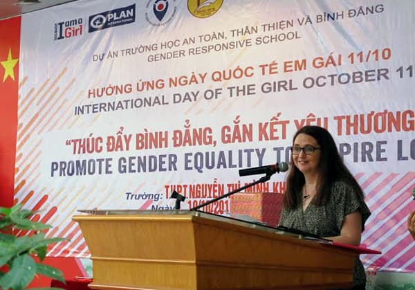 Vì sự an toàn và phát triển của trẻ em gái