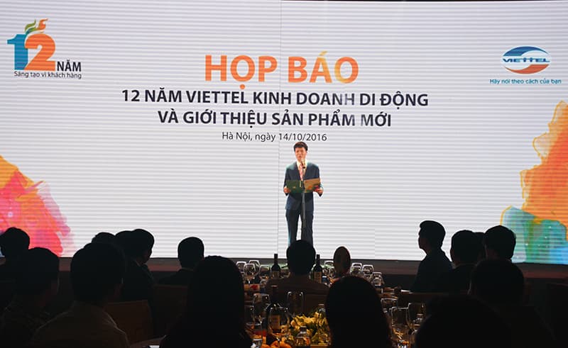 Viettel kỷ niệm 12 năm kinh doanh dịch vụ di động