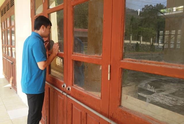 Thông tin từ đường dây nóng