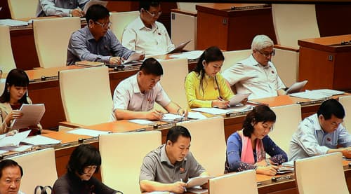 Đề nghị bổ sung quy định về đấu giá nợ xấu vào luật
