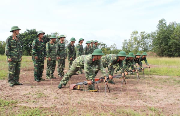 Vừa nâng chất lượng huấn luyện, vừa quản lý tốt bộ đội