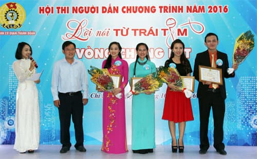 Hội thi Người dẫn chương trình với chủ đề “Lời nói từ trái tim”