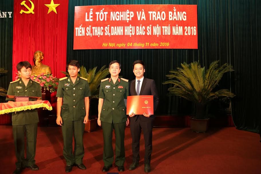 Học viện Quân y tổ chức lễ tốt nghiệp và trao bằng cho 189 tân tiến sĩ, thạc sĩ, bác sĩ nội trú