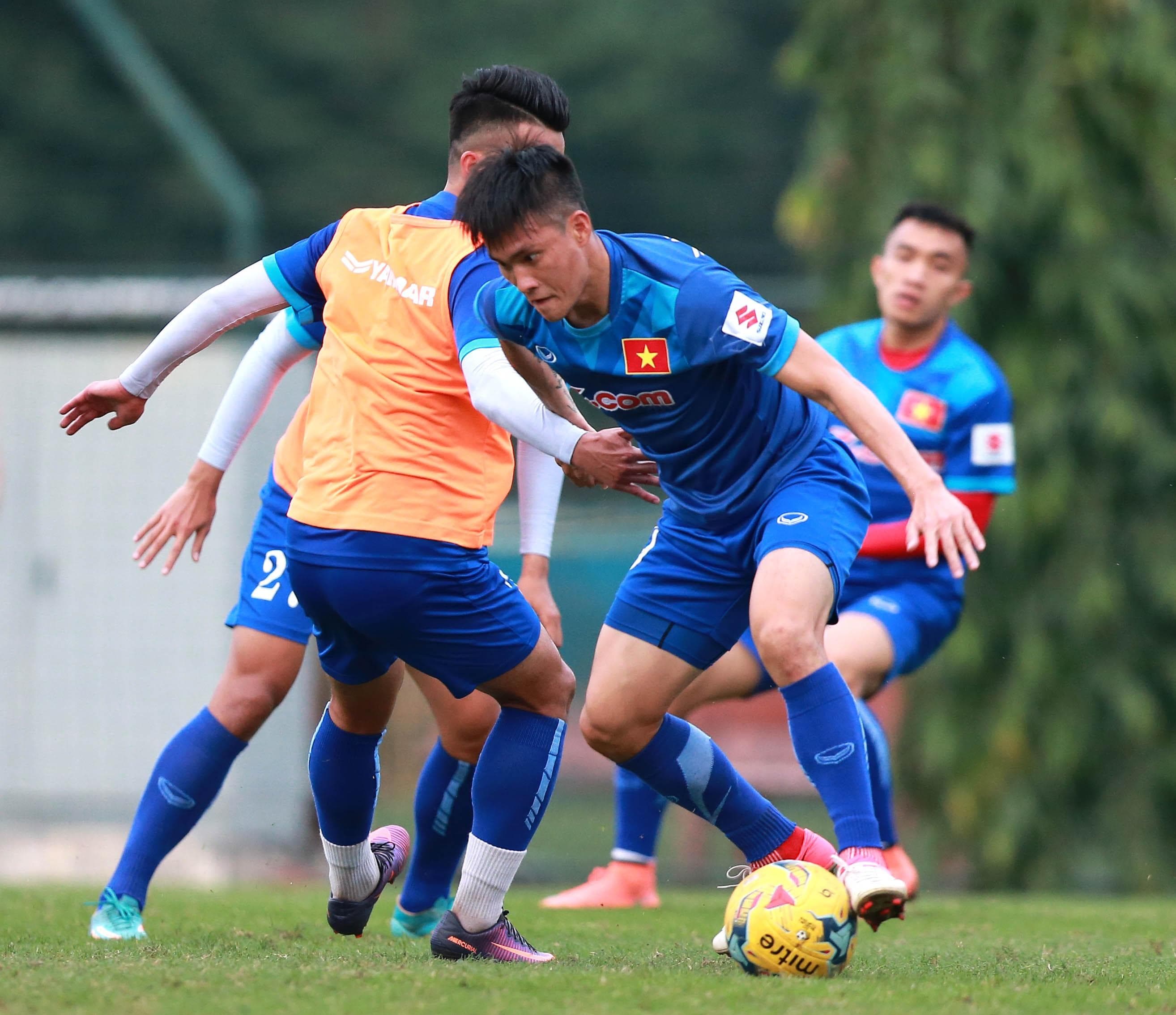 Tiền đạo Công Vinh: Để ngỏ khả năng giải nghệ sau AFF Cup 2016