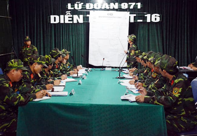 Lữ đoàn 971 tổ chức diễn tập thành công