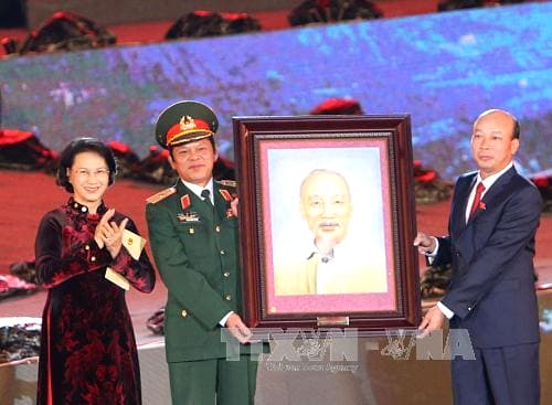 Chủ tịch Quốc hội Nguyễn Thị Kim Ngân dự Lễ kỷ niệm 80 năm ngày truyền thống công nhân vùng mỏ - truyền thống ngành than