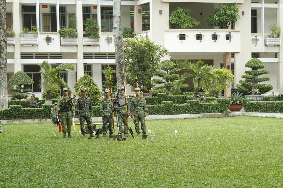 Bí quyết tạo “thảm xanh công viên” ở Trung đoàn Gia Định