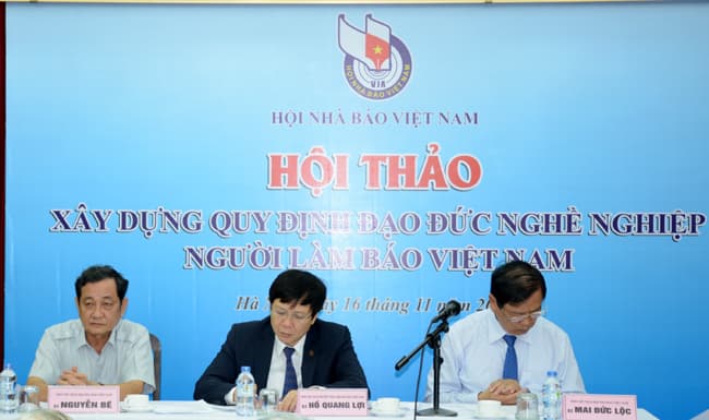 Xây dựng quy định đạo đức nghề nghiệp người làm báo