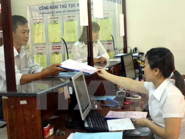 Bài 3: Đổi mới công tác cán bộ - “việc gốc” của đổi mới chính trị (tiếp theo và hết)