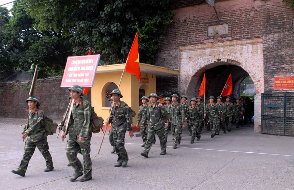 TRI ÂN “THẦY THỨ HAI”