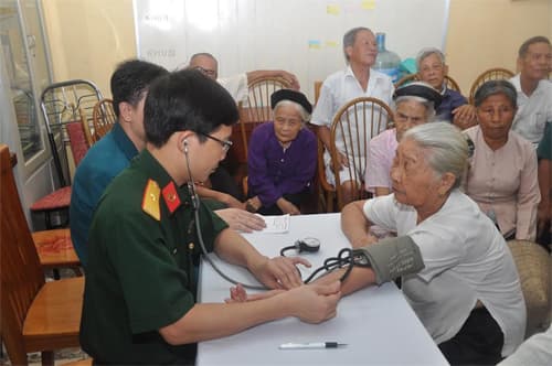 Bệnh viện Quân y 103 chuyển giao nhiều kỹ thuật mới cho bệnh viện tuyến dưới