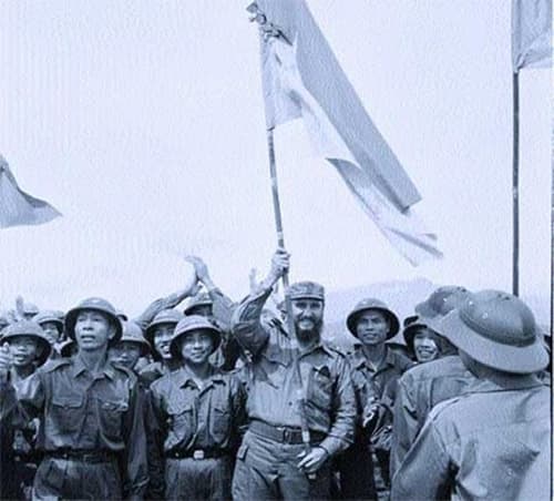Điện chia buồn đồng chí Phi-đen Ca-xtơ-rô từ trần