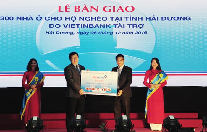 VietinBank bàn giao 300 nhà ở cho hộ nghèo tỉnh Hải Dương
