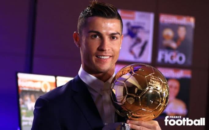C. Ronaldo giành danh hiệu Quả bóng Vàng 2016