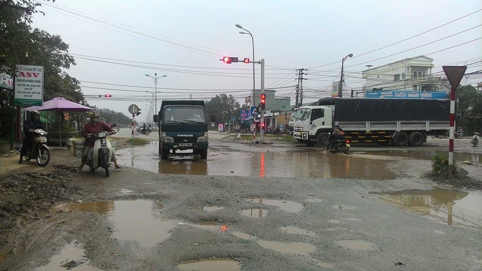Thông tin từ đường dây nóng