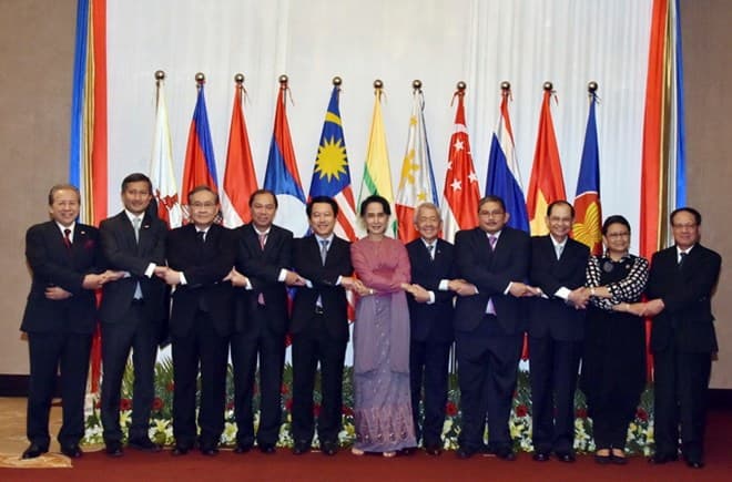 Hội nghị hẹp các Bộ trưởng Ngoại giao ASEAN về tình hình bang Ra-khai, Mi-an-ma