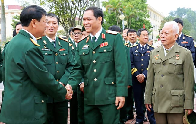 Bộ Tư lệnh Quân khu 3 gặp mặt cán bộ cao cấp Quân đội nghỉ hưu, nghỉ công tác