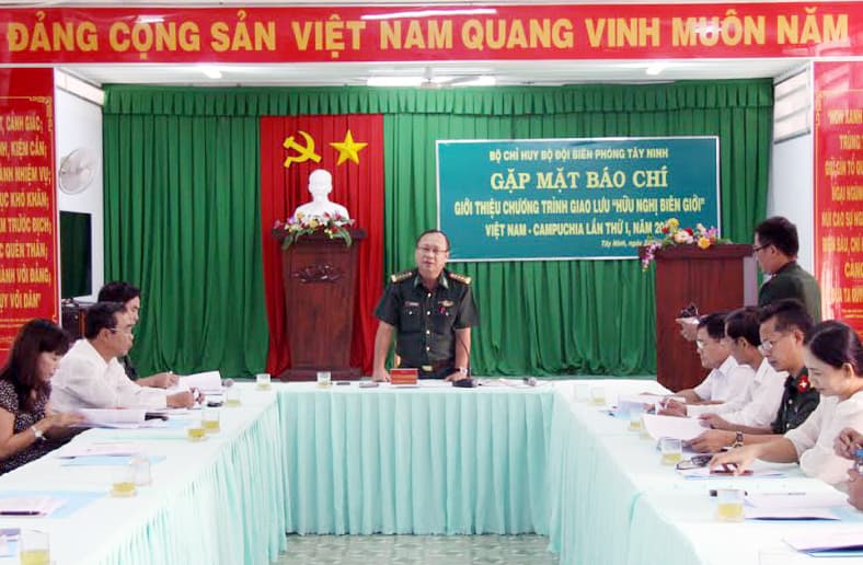 Nhiều hoạt động trọng điểm trong chương trình giao lưu “Hữu nghị biên giới Việt Nam – Cam-pu-chia”