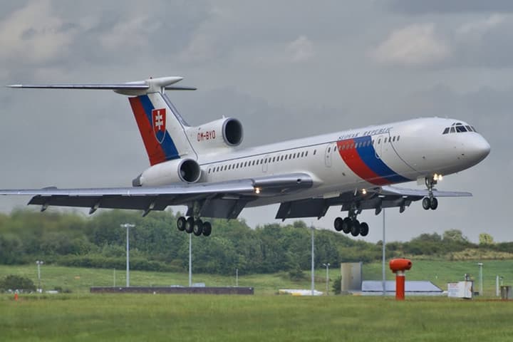 Bộ Quốc phòng Nga ra lệnh dừng toàn bộ các chuyến bay của dòng máy bay Tu-154