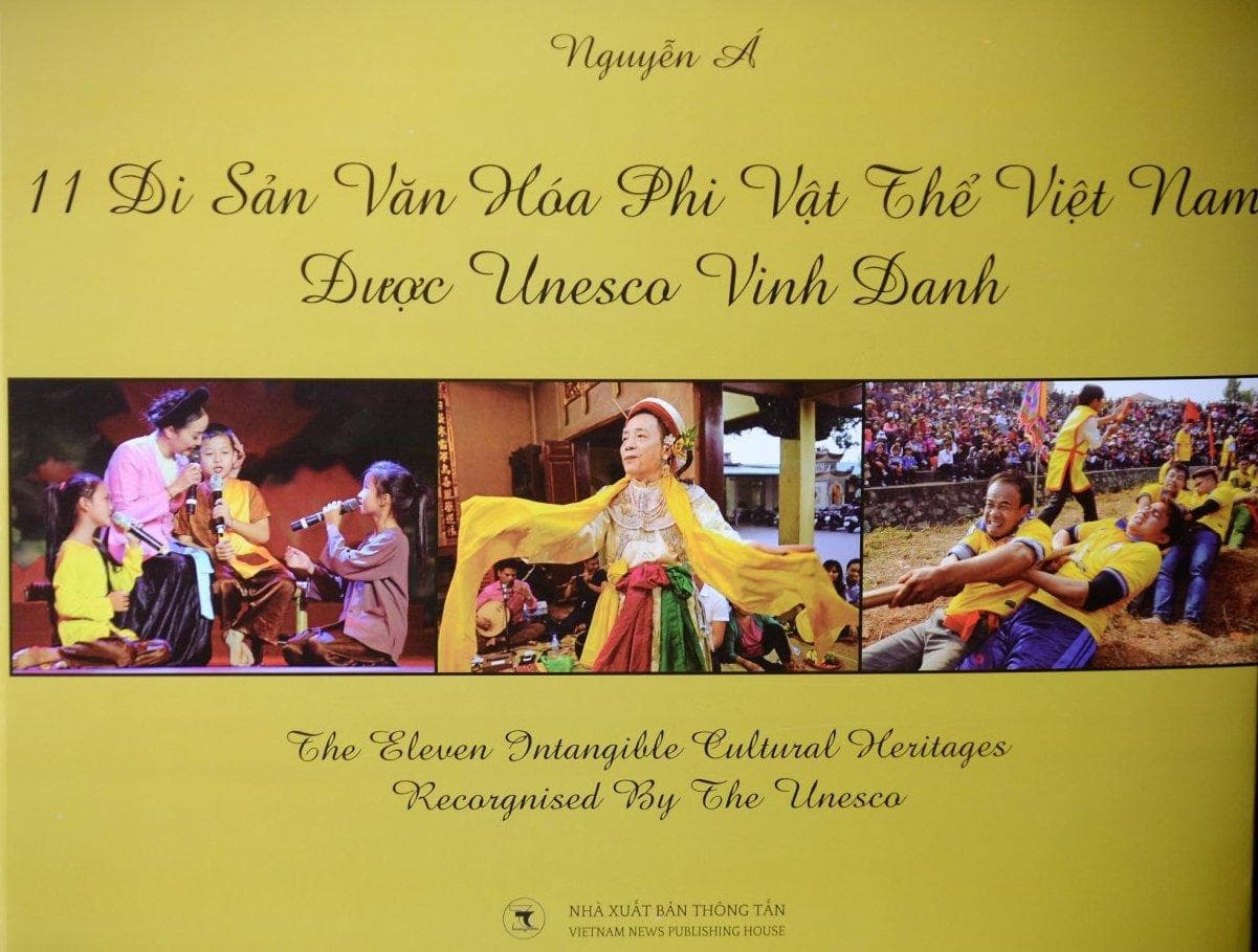 Ra mắt sách ảnh về 11 loại hình di sản Việt Nam được UNESCO vinh danh