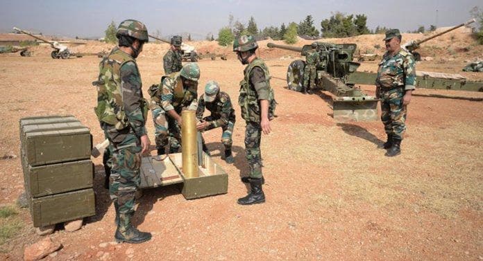 Xy-ri: Vừa đánh vừa đàm trong thế phe đối lập "quay lưng"