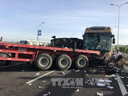 Xác định nguyên nhân vụ tai nạn liên hoàn trên cao tốc Thành phố Hồ Chí Minh – Long Thành – Dầu Giây