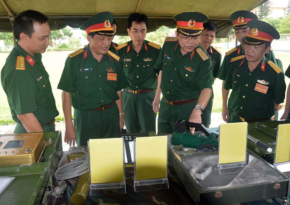 Thi đua thực chất