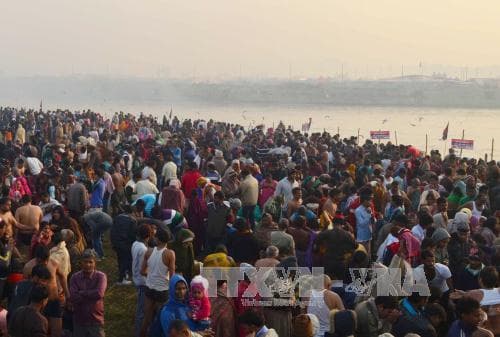 Ít nhất 19 người chết do lật thuyền ở Ấn Độ