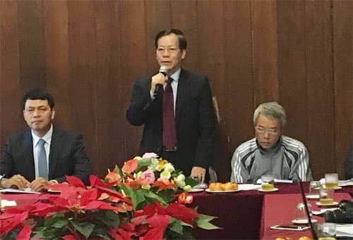 Gần 100 người viết thư pháp tại “Hội chữ xuân Đinh Dậu 2017”